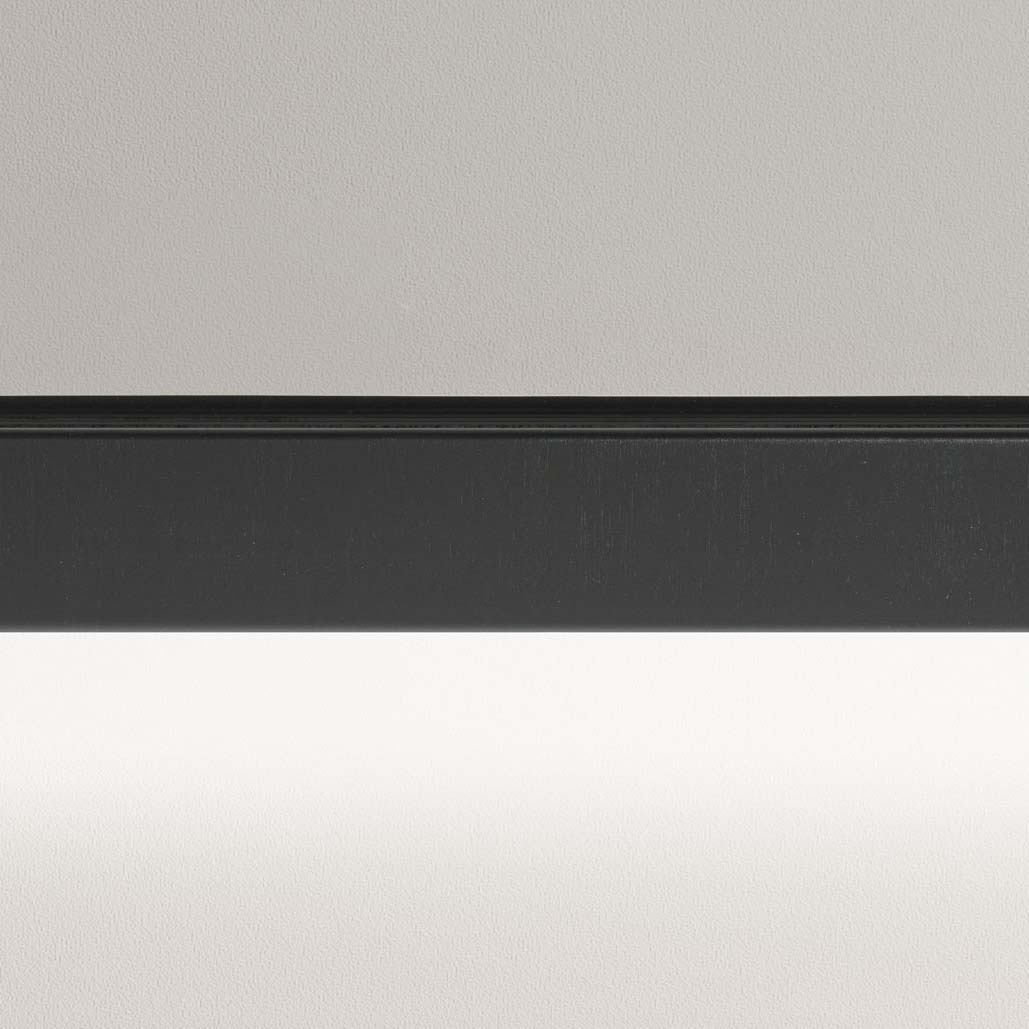 <tc>wall rail with LED stripe</tc>